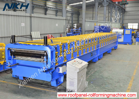 acheter Petit pain de feuille de toiture en acier en métal formant la machine, petit pain de plate-forme formant la machine online manufacture