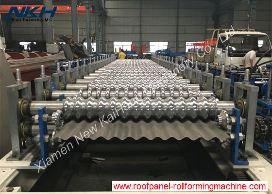 Le petit pain ondulé de feuille formant la machine, haute précision laminent à froid former la machine