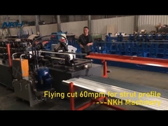Machine de formage de rouleaux avec coupe volante de 60 mpm pour profil de support/canal/batten