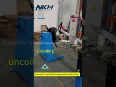 Machine de formage automatique de rouleaux de C-purlin avec empilage